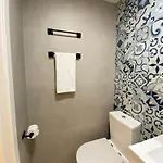 Porbalio Oporto & Maia Center #2 Gæstehus 3*