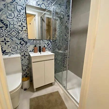 Porbalio Oporto & Maia Center #2 Pensjonat