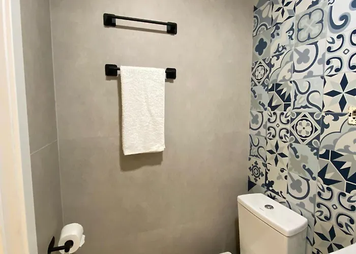 Porbalio Oporto & Maia Center #2 Gasthof 3*